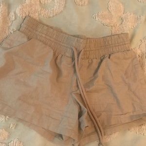 Linen drawstring shorts